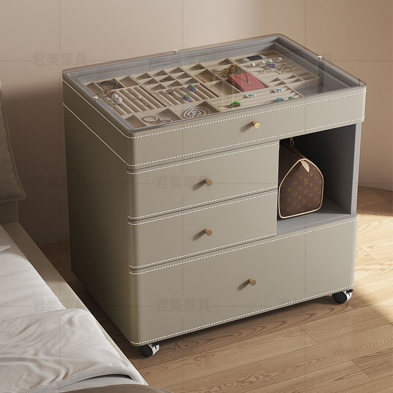 Kleine moderne eenvoudige slaa - Makeup recensie en prijs